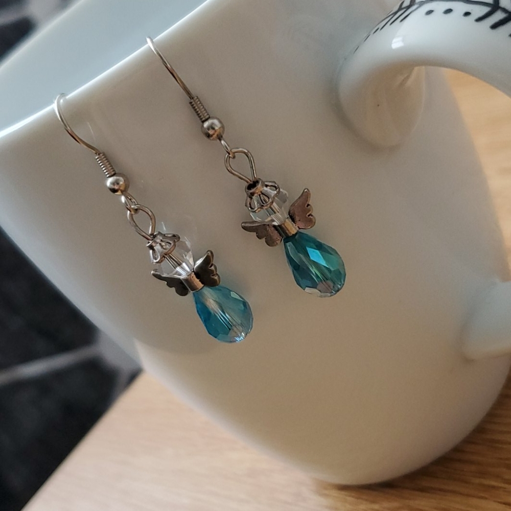 Angel earrings - Picture 2 of 3